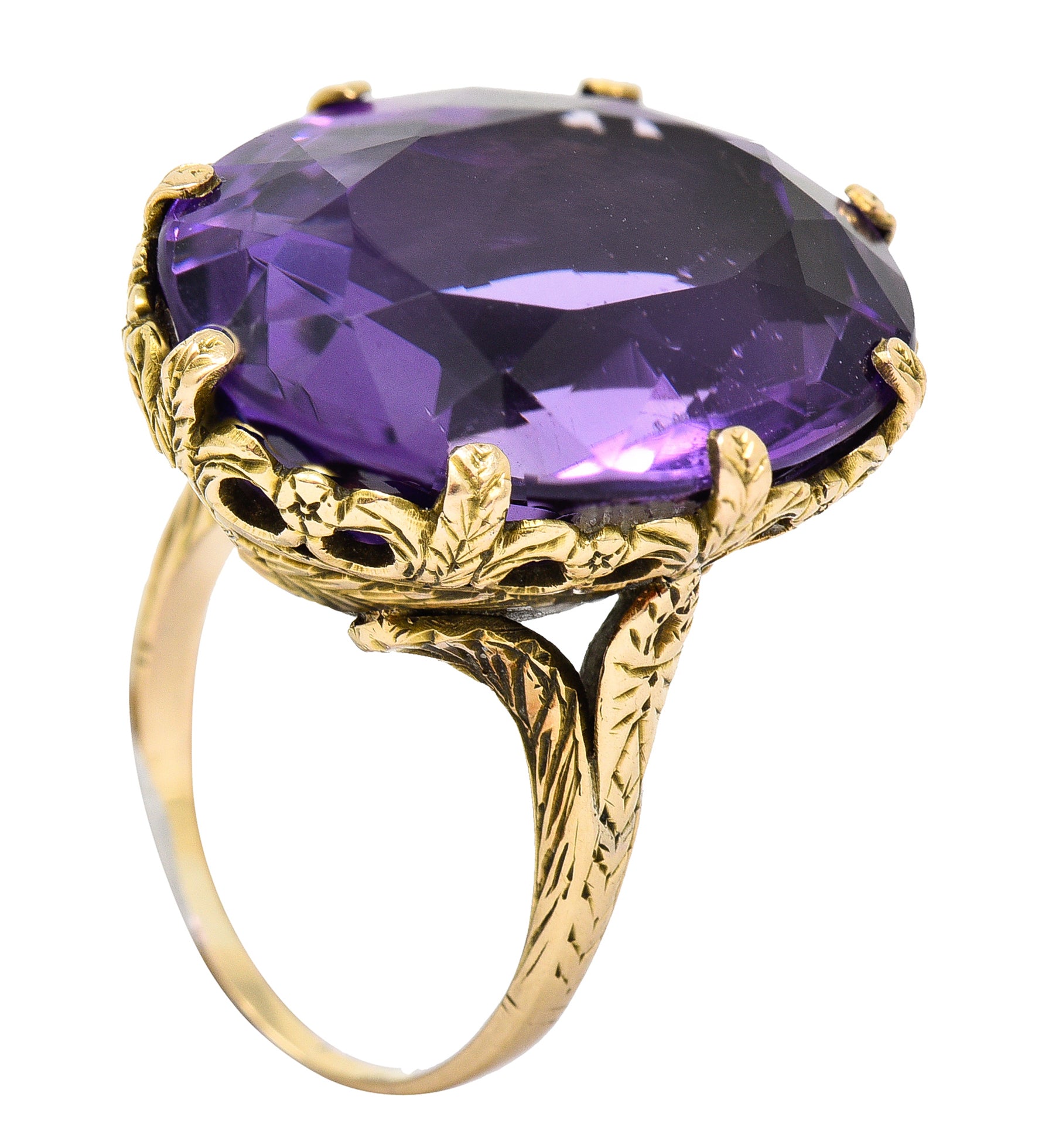 1920's Art Deco Amethyst 18 Karat Yellow Gold Floral Gemstone Ring Wilson's Estate Jewelry