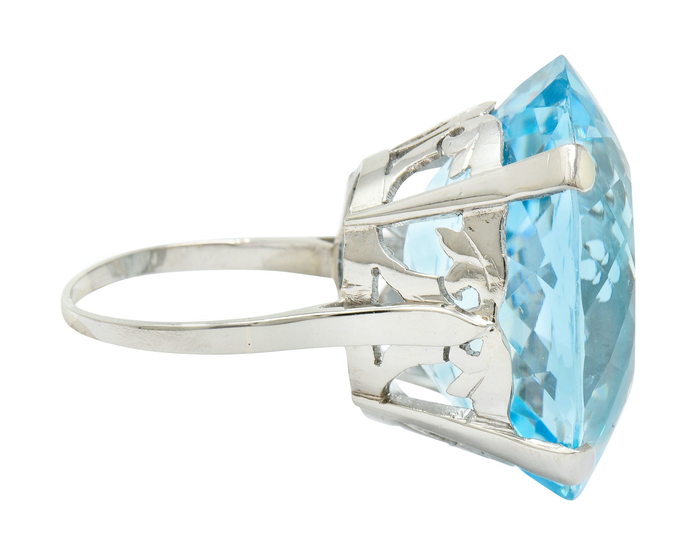 Vintage 39.48 CTW Aquamarine 18 Karat White Gold Statement Ring - Wilson's Estate Jewelry