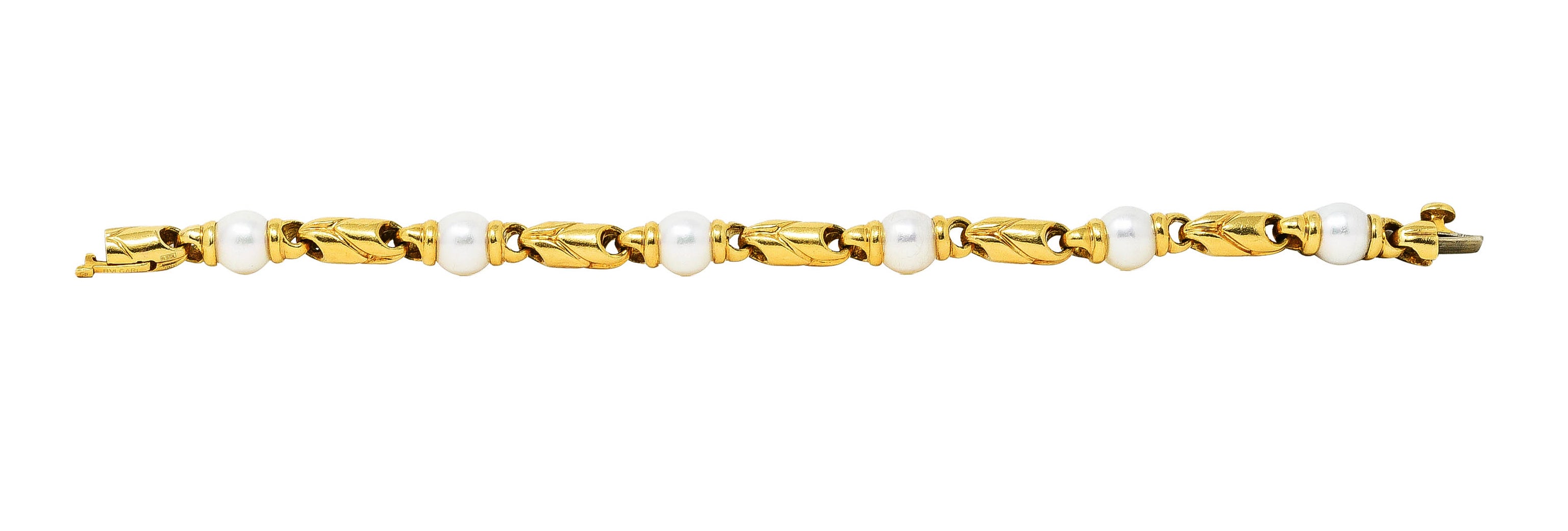 1980's Bulgari Pearl 18 Karat Yellow Gold Passo Doppio Link Vintage Bracelet Wilson's Estate Jewelry