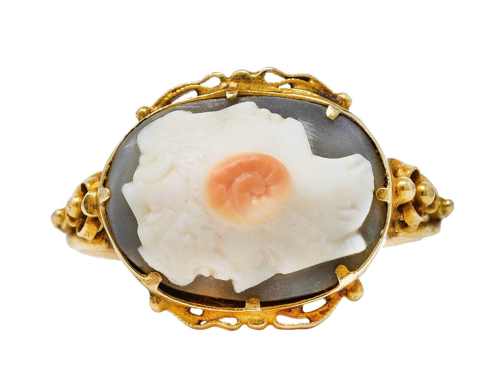 Neoclassical Victorian Carved Hardstone 18 Karat Yellow Gold Antique Iliad Cameo Ring Wilson's Estate Jewelry