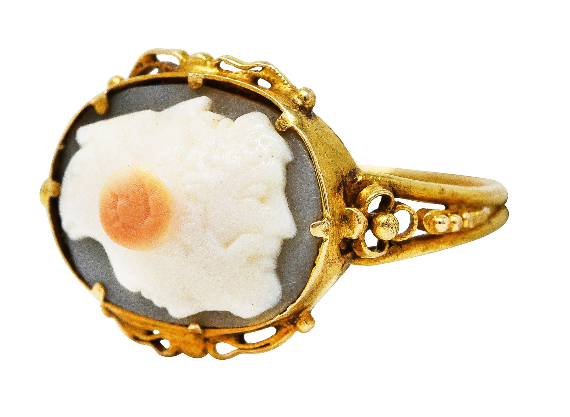 Neoclassical Victorian Carved Hardstone 18 Karat Yellow Gold Antique Iliad Cameo Ring Wilson's Estate Jewelry