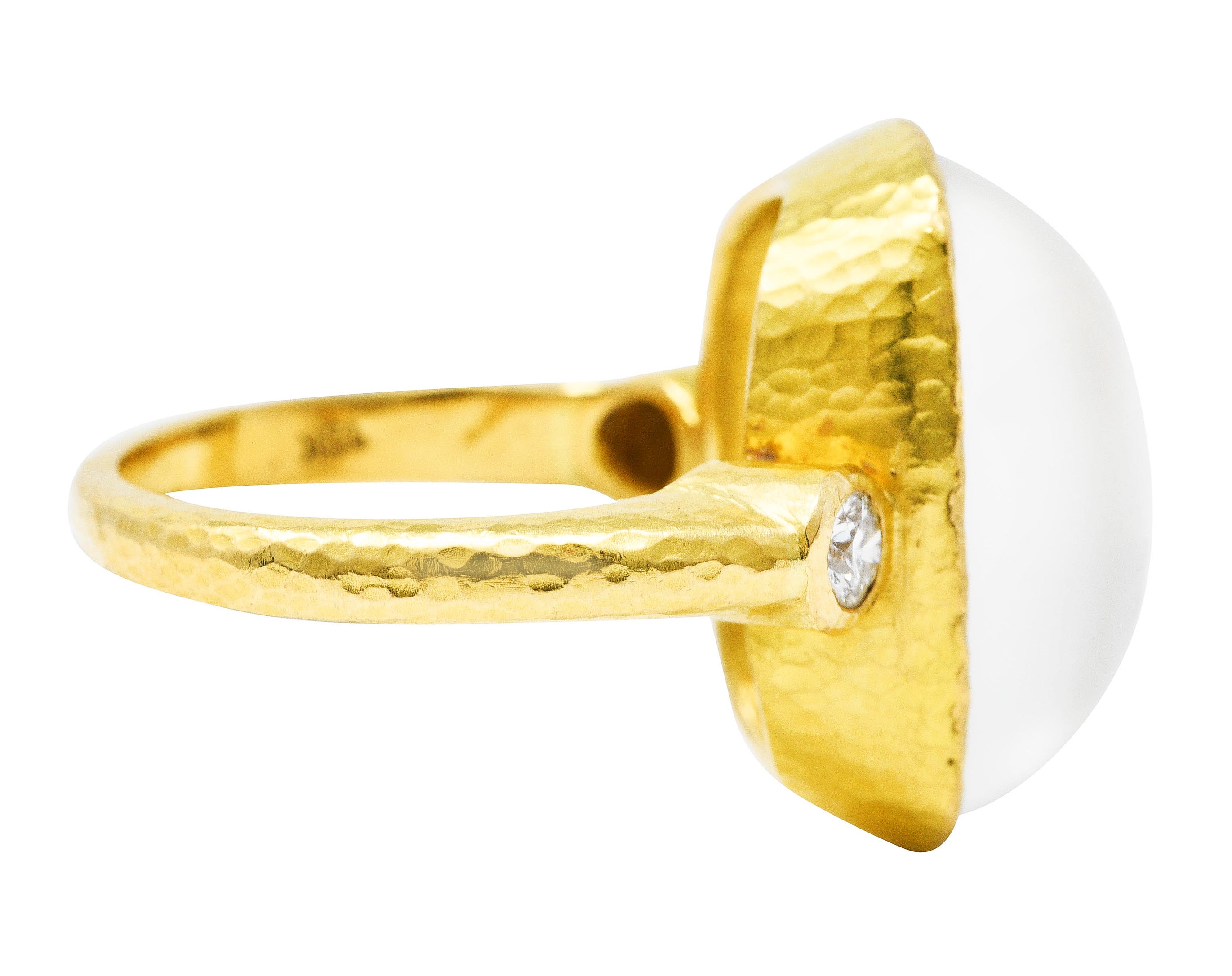 Elizabeth Locke Diamond Moonstone 19 Karat Gold RingRing - Wilson's Estate Jewelry