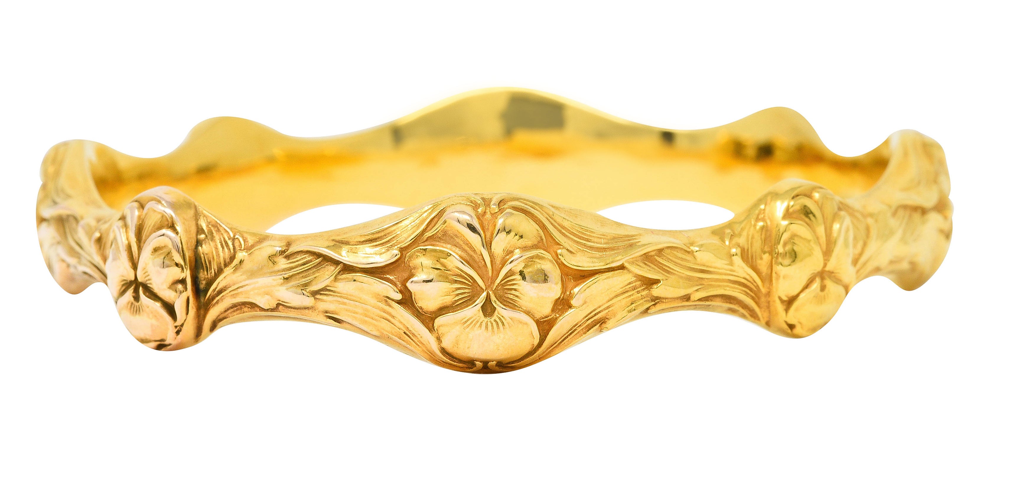 Art Nouveau 14 Karat Yellow Gold Pansy Flower Antique Bangle Bracelet Wilson's Estate Jewelry