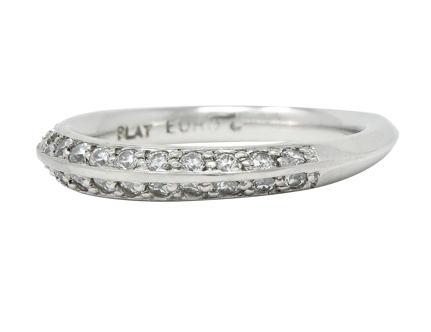 Contemporary 0.30 CTW Diamond Platinum Knife Edge Band Ring