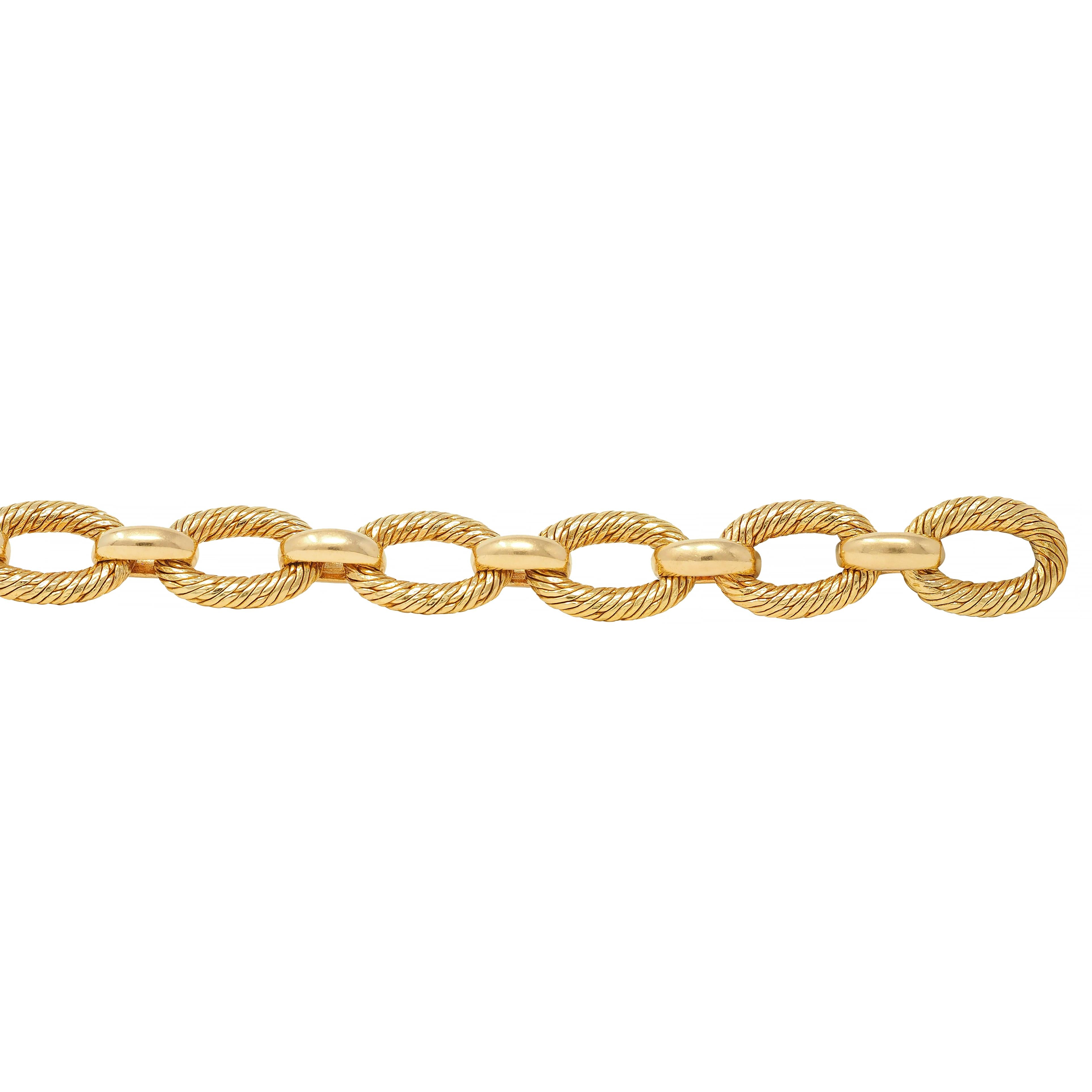 Tiffany French 1960s 18 Karat Yellow Gold Textured Vintage Oval Link Bracelet