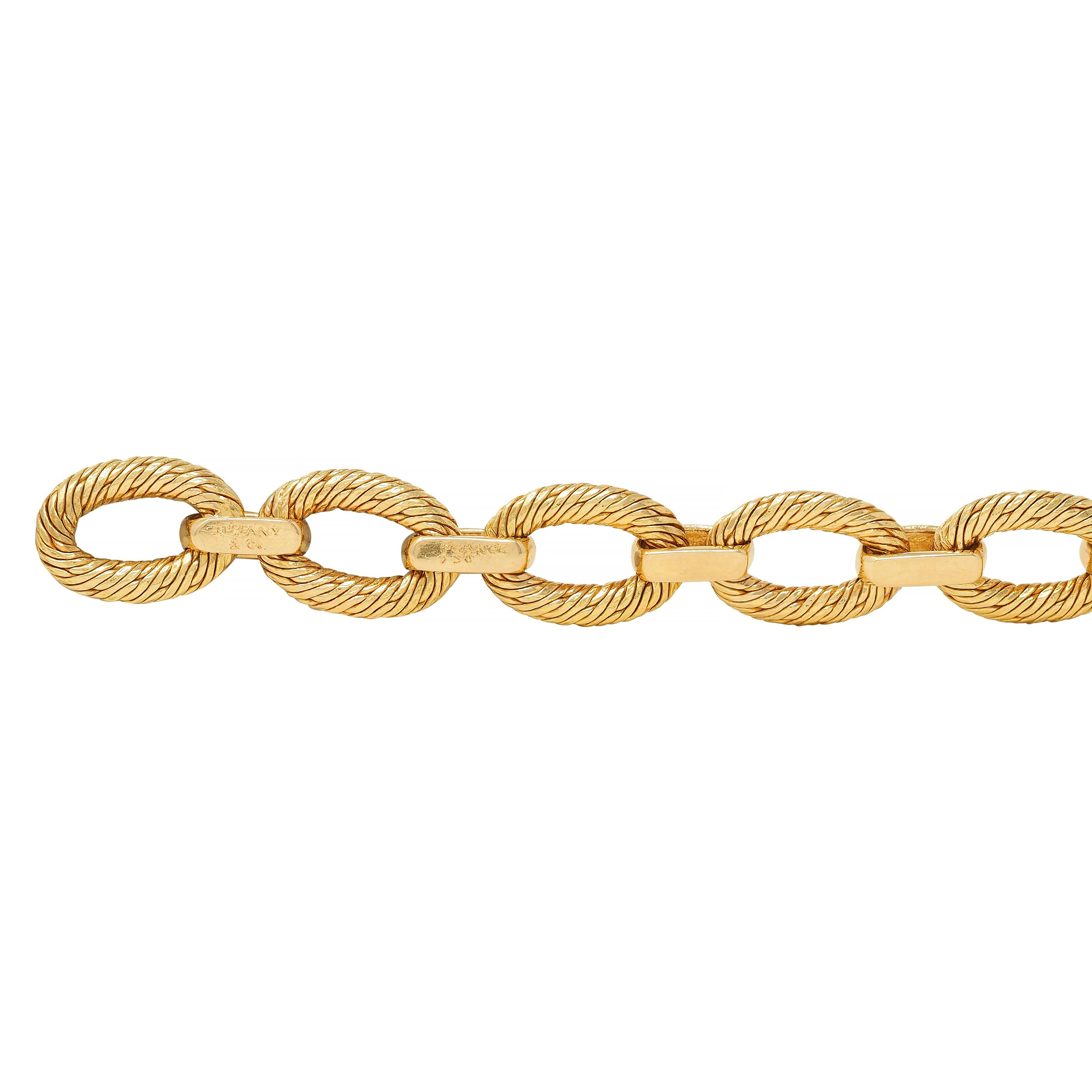 Tiffany French 1960s 18 Karat Yellow Gold Textured Vintage Oval Link Bracelet