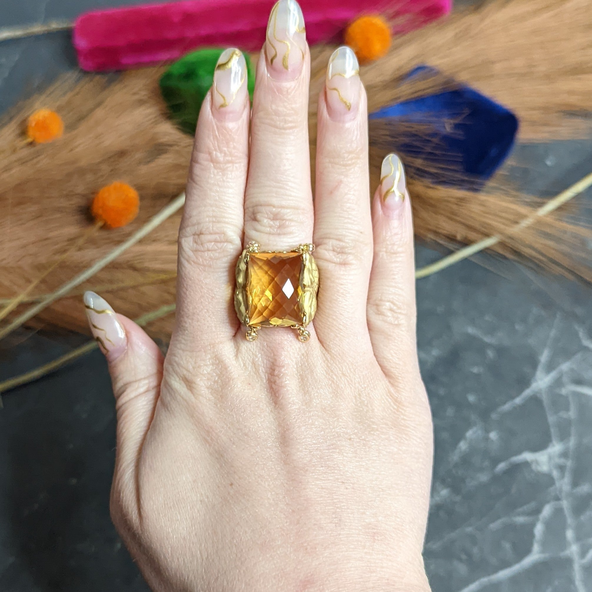 Carrera Y Carrera Citrine Diamond 18 Karat Gold Nanking Dragon Statement Ring Wilson's Estate Jewelry