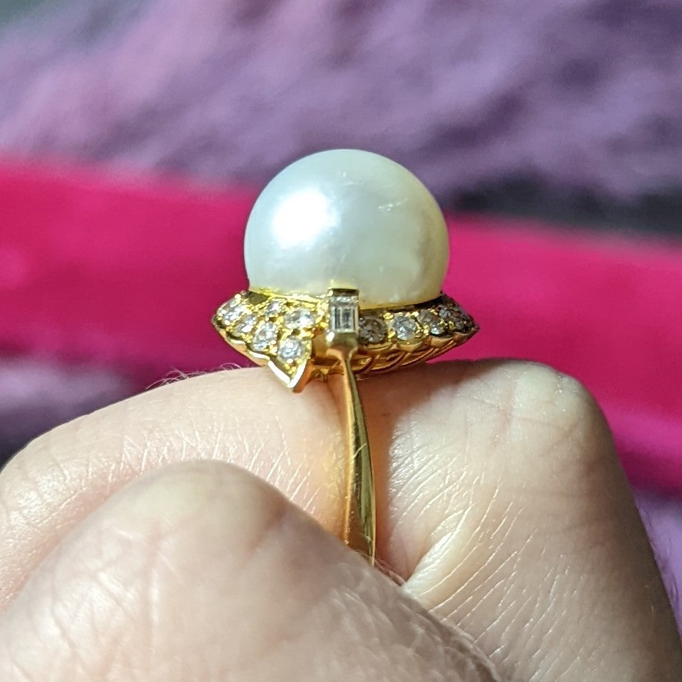 Vintage South Sea Pearl Diamond 18 Karat Yellow Gold Cluster Ring Wilson's Estate Jewelry