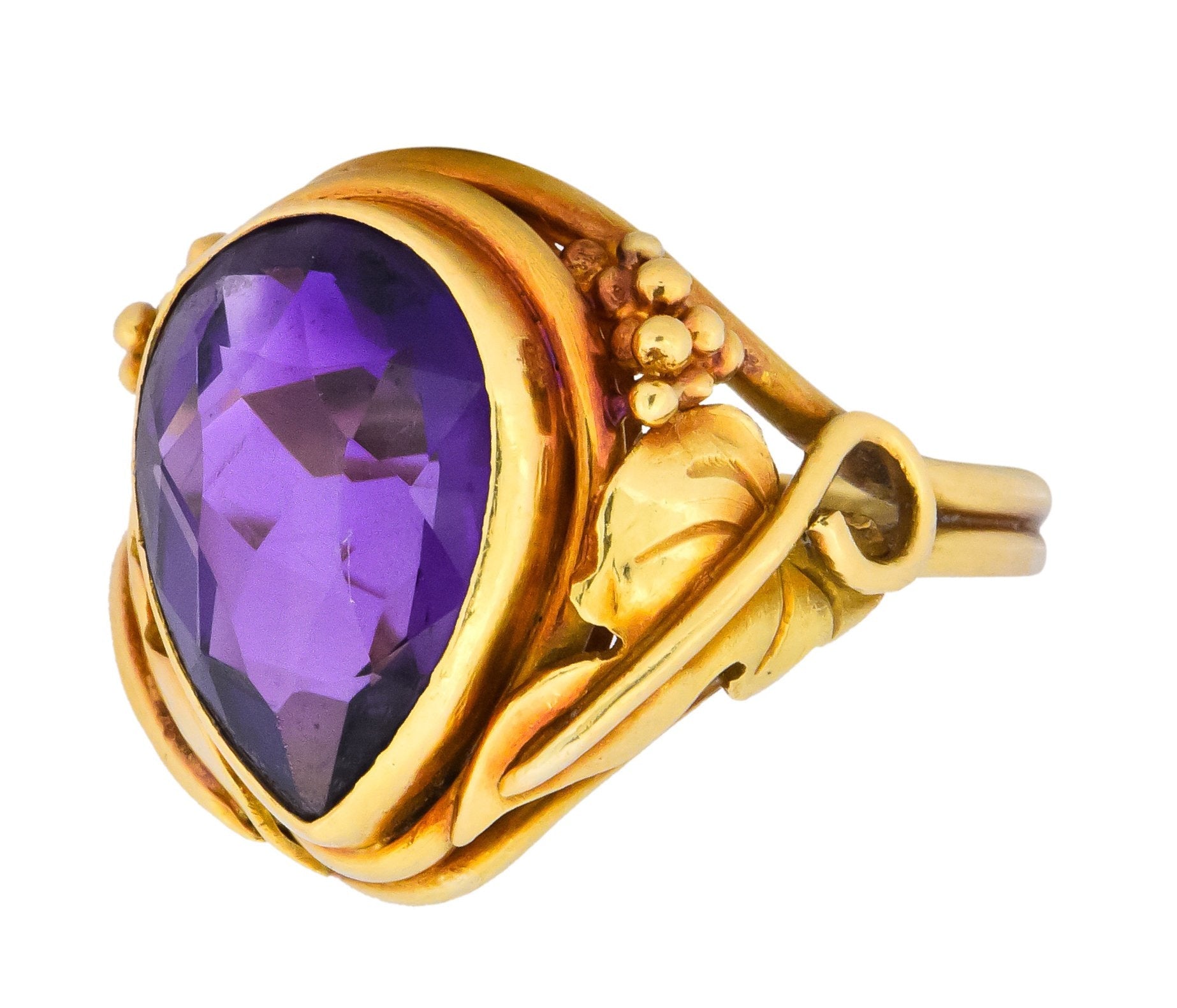 Arts & Crafts 5.75 CTW Amethyst 14 Karat Gold Ring - Wilson's Estate Jewelry