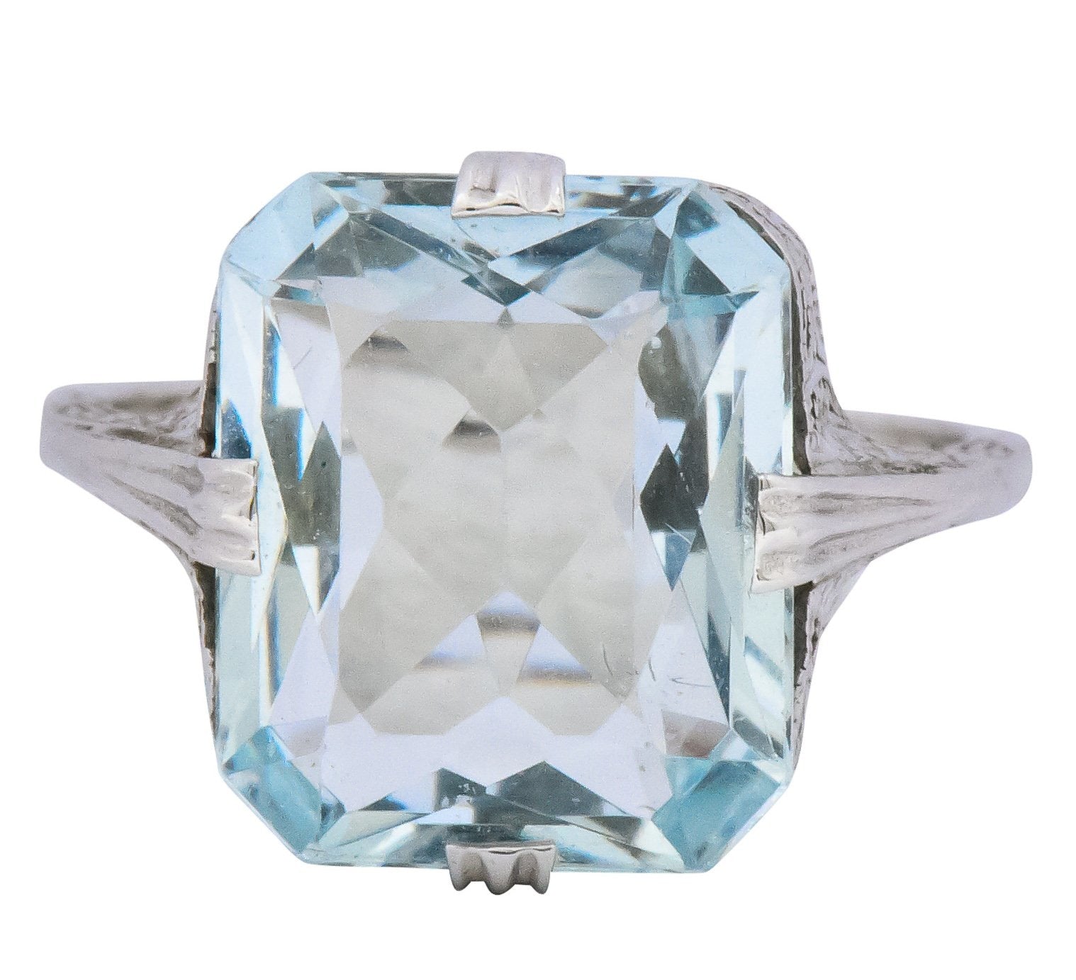 Edwardian 4.00 CTW Aquamarine 14 Karat White Gold Ring - Wilson's Estate Jewelry