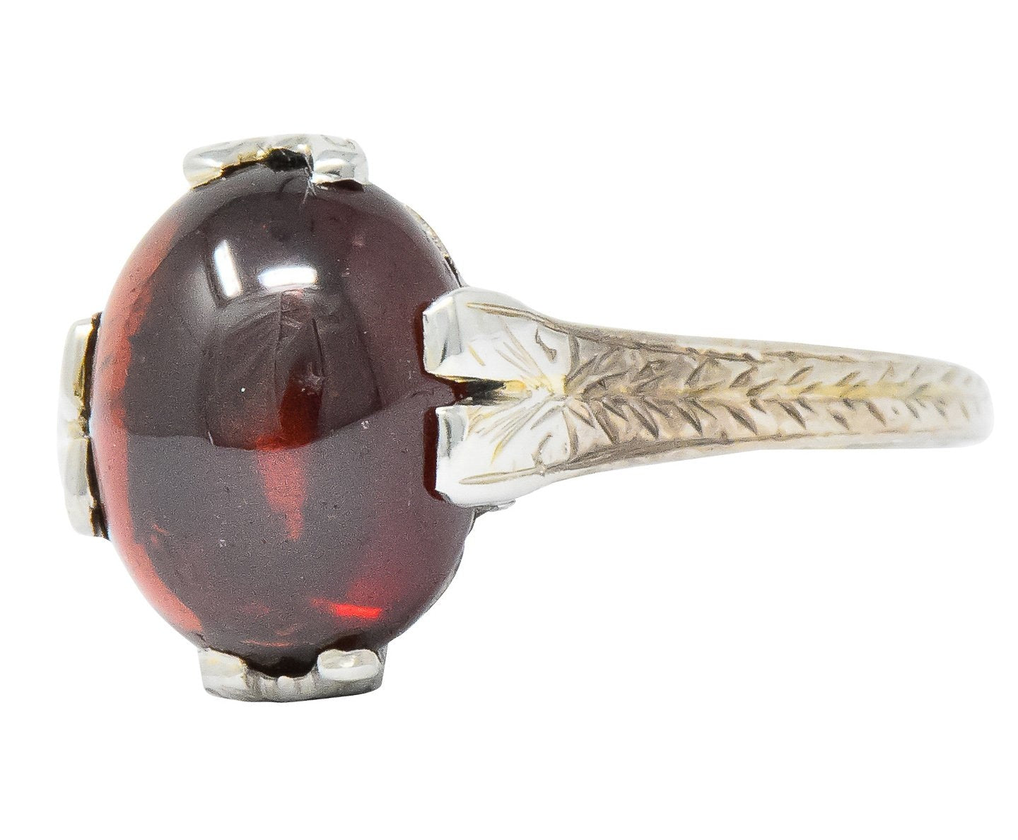 Edwardian Garnet 18 Karat White Gold Ring - Wilson's Estate Jewelry