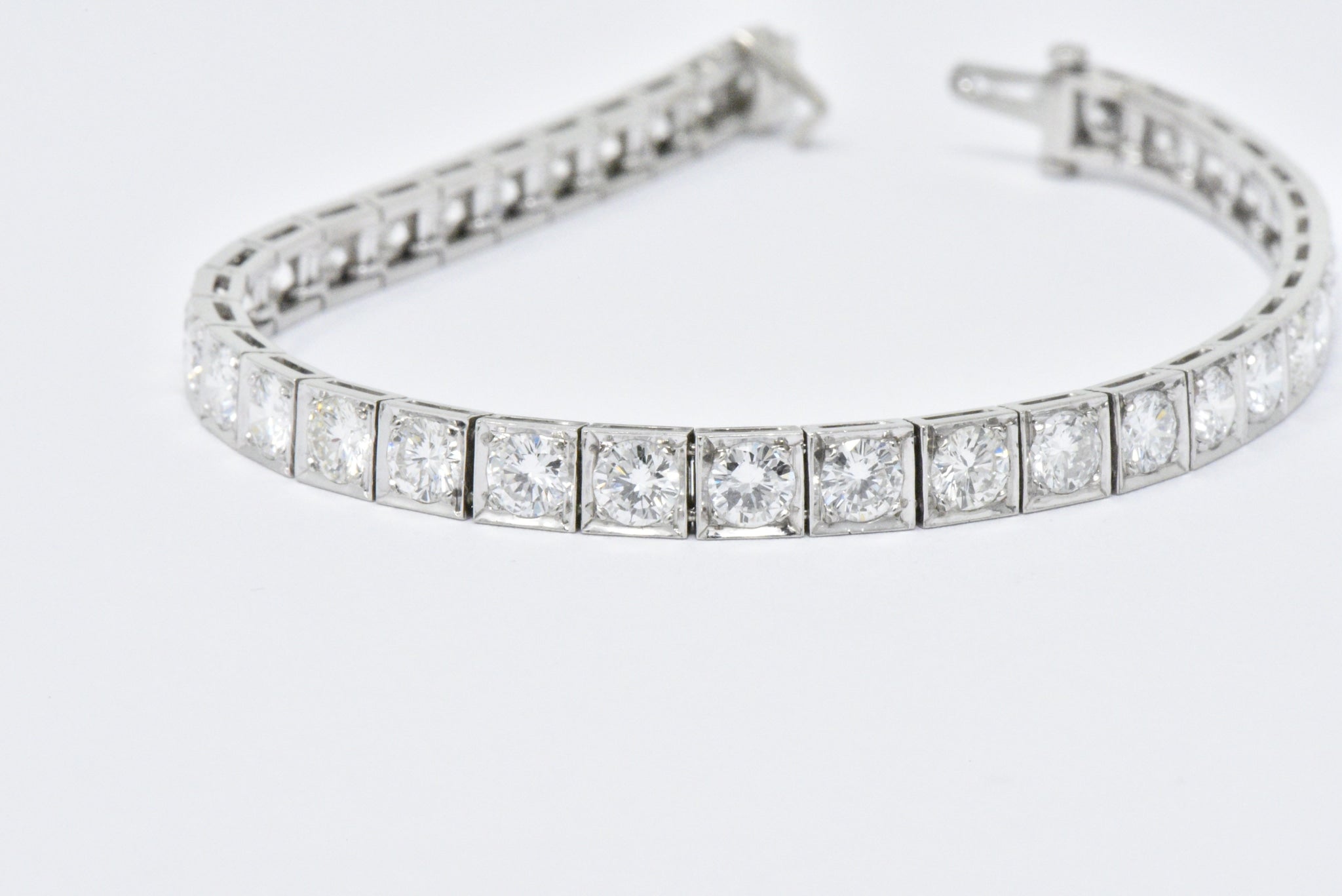 Waslikoff 7.20 Carat Diamond & Platinum Line Tennis Bracelet Wilson's Estate Jewelry